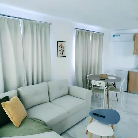 Unique By Perfect-Living Ιωάννινα Apartment Exterior photo